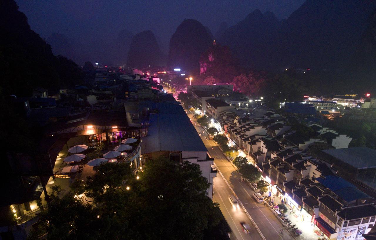 Fanli Hotel Yangshuo West Street กุ้ยหลิน ภายนอก รูปภาพ